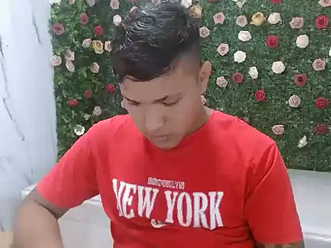 Snapshot of jerry_anderson18 chatting on February 2026 02:17:02 AM jerry anderson18 online show from February 2026 02:17:02 AM