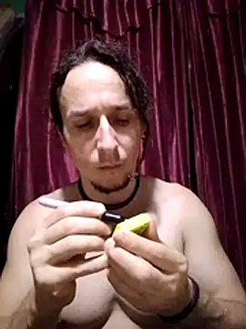 AxelFrost online show from July 2026 01:21:01 AM