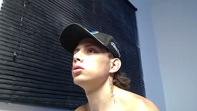 Snapshot of Didi_hard chatting on February 2026 10:12:01 AM Didi hard online show from February 2026 10:12:01 AM