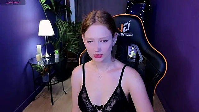 Your lilith  online show from June 2026 06:02:01 AM