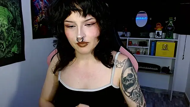 Snapshot of neena_nyx_ chatting on June 2026 12:10:02 AM neena nyx online show from June 2026 12:10:02 AM