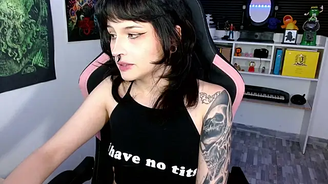 Snapshot of neena_nyx_ chatting on July 2026 01:05:02 AM neena nyx online show from July 2026 01:05:02 AM