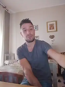 Mcsimotoro online show from May 2026 04:03:01 PM