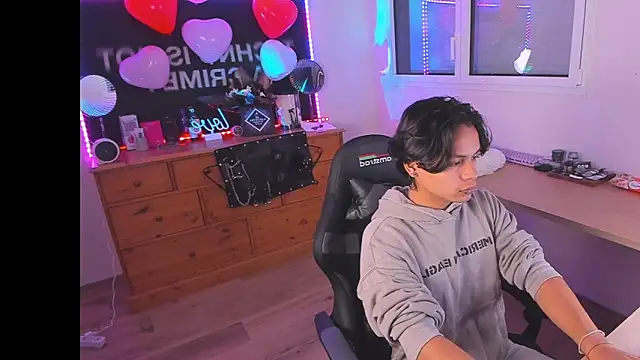 Snapshot of Seth_Molly chatting on February 2026 10:38:01 AM Seth Molly online show from February 2026 10:38:01 AM