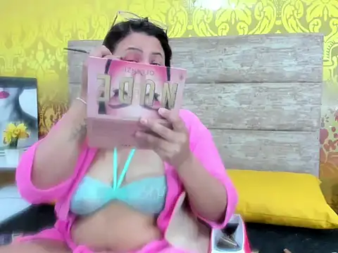 elianacollins23 online show from February 2026 02:52:01 AM