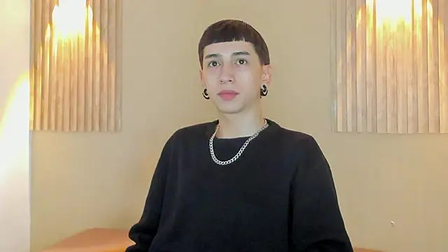 Snapshot of lian_cameron chatting on February 2026 03:38:02 AM lian cameron online show from February 2026 03:38:02 AM