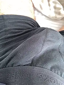 tip4sexxx online show from April 2026 07:42:01 AM