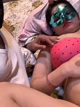 Snapshot of chublady chatting on March 2026 04:39:02 AM chublady online show from March 2026 04:39:02 AM