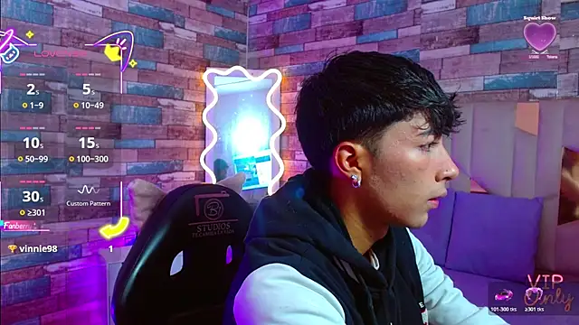 Snapshot of osamu_tay chatting on March 2026 11:48:02 AM osamu tay online show from March 2026 11:48:02 AM