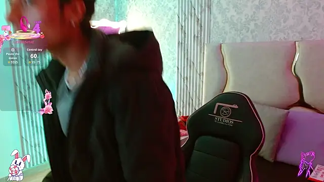 Snapshot of osamu_tay chatting on April 2026 03:12:01 AM osamu tay online show from April 2026 03:12:01 AM