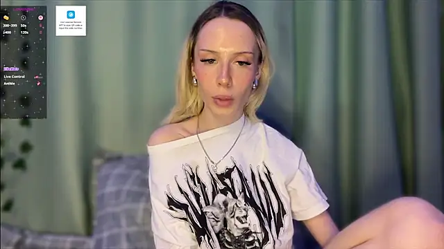 DellaCampbell online show from March 2026 01:39:01 PM