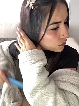 Mayka sex online show from March 2026 05:29:01 PM