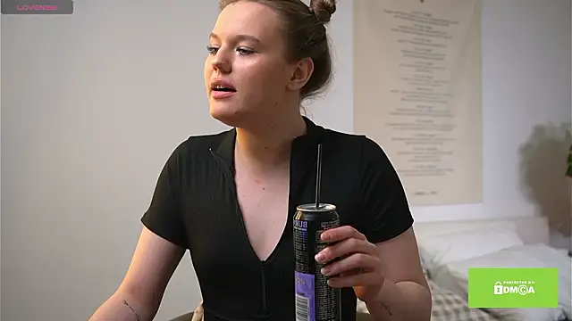 Agatha Gris online show from February 2026 09:35:02 PM