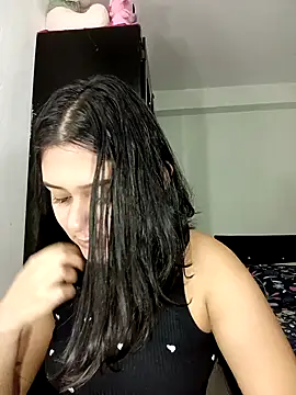 Dakota Blaze  online show from February 2026 03:25:01 AM