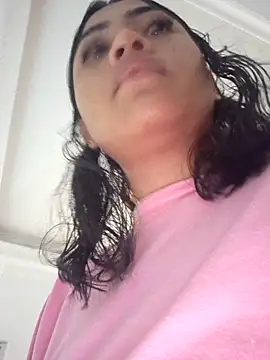 Snapshot of Layla_em chatting on February 2026 12:34:01 PM Layla em online show from February 2026 12:34:01 PM