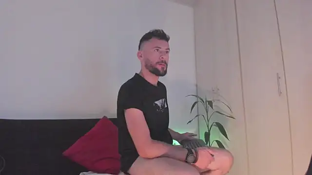 Erickpritz xh online show from April 2026 07:22:01 PM