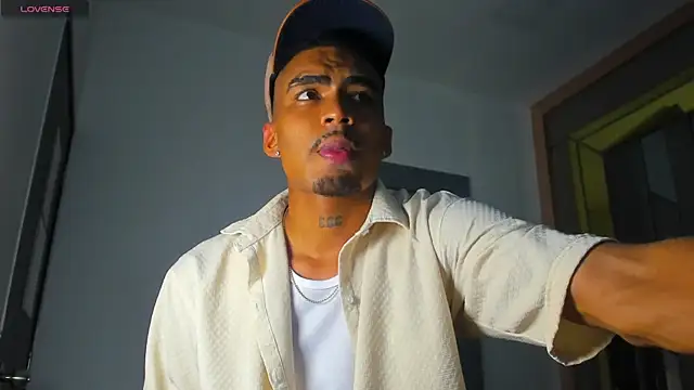 Snapshot of Rpoolrboy chatting on March 2026 04:28:02 AM Rpoolrboy online show from March 2026 04:28:02 AM