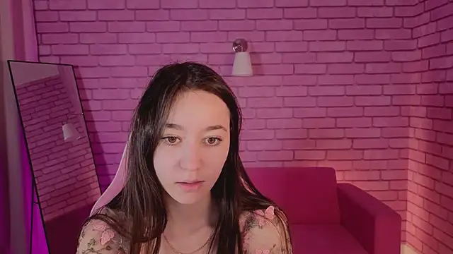 Snapshot of Nicole_Brownie chatting on February 2026 03:40:02 AM Nicole Brownie online show from February 2026 03:40:02 AM