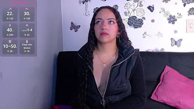 emiily curly online show from February 2026 11:04:02 AM