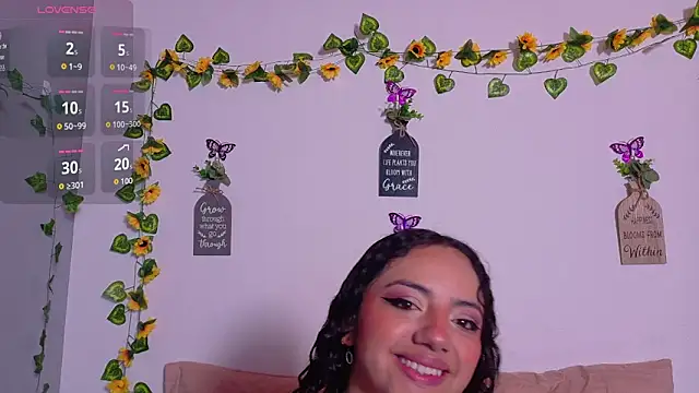 emiily curly online show from April 2026 10:53:01 AM
