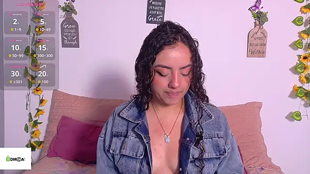 emiily curly online show from May 2026 11:27:02 AM