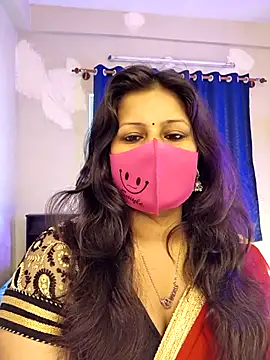 Snapshot of noty_girl2 chatting on April 2026 05:30:01 AM noty girl2 online show from April 2026 05:30:01 AM
