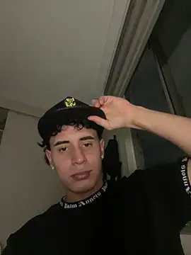 Maximuz1920 online show from February 2026 12:26:01 AM