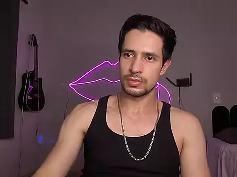 Snapshot of Cshunderlick chatting on February 2026 12:07:02 AM Cshunderlick online show from February 2026 12:07:02 AM