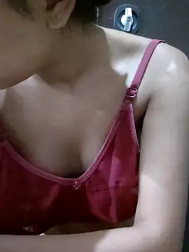 twinkle20 online show from February 2026 03:43:01 PM