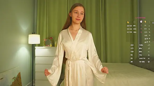 Snapshot of SharaNewbern chatting on February 2026 02:46:01 PM SharaNewbern online show from February 2026 02:46:01 PM