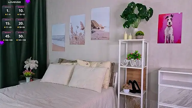 Snapshot of BeatrizSirak chatting on February 2026 11:13:01 AM BeatrizSirak online show from February 2026 11:13:01 AM