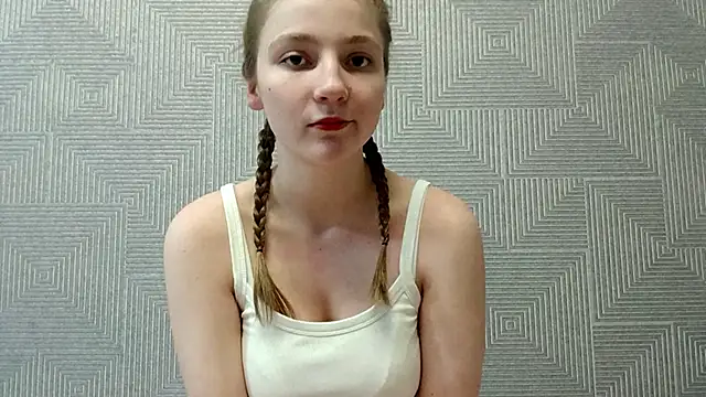 Snapshot of KateClarky chatting on February 2026 08:03:02 PM KateClarky online show from February 2026 08:03:02 PM