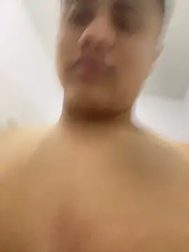 Snapshot of andresmahecha777 chatting on February 2026 05:17:01 AM andresmahecha777 online show from February 2026 05:17:01 AM