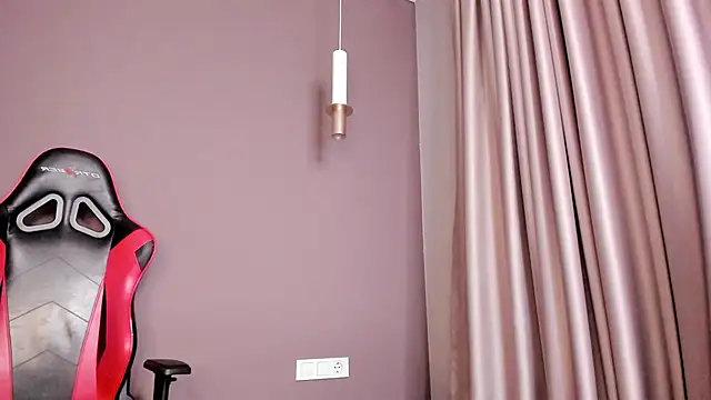 hellewkitty online show from February 2026 01:20:02 PM