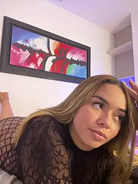 Snapshot of Kira_Spiicy chatting on February 2026 01:43:01 PM Kira Spiicy online show from February 2026 01:43:01 PM