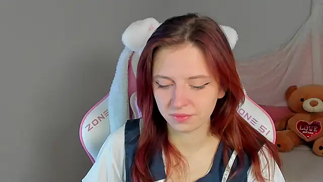 FreyaVey online show from February 2026 05:22:02 AM