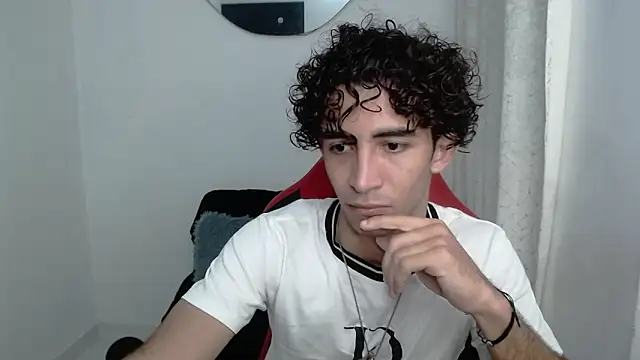 Snapshot of Caius_fox chatting on February 2026 10:54:02 AM Caius fox online show from February 2026 10:54:02 AM