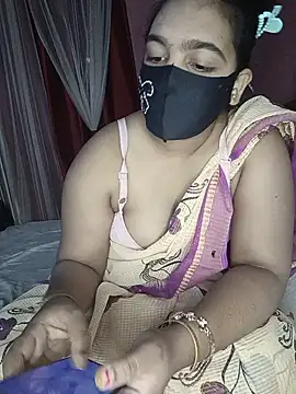 Snapshot of Ms-Nusrat chatting on May 2026 02:13:02 PM Ms-Nusrat online show from May 2026 02:13:02 PM