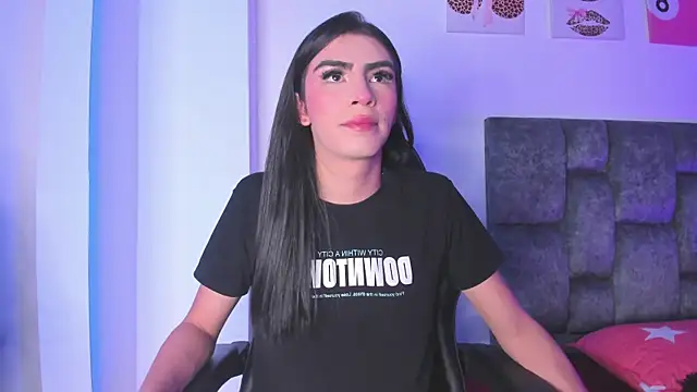 Isabella Moon9 online show from May 2026 11:27:01 AM
