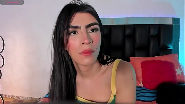 Isabella Moon9 online show from July 2026 04:39:33 PM