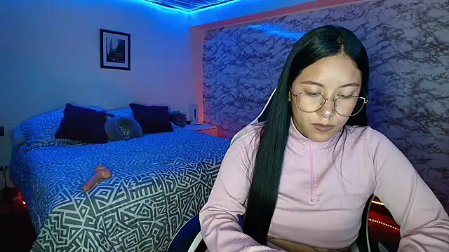 Camila IRoose online show from February 2026 10:10:02 PM