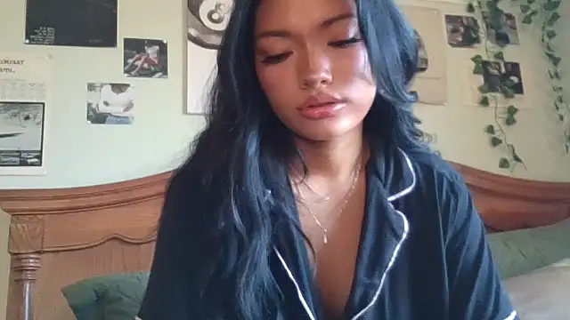 ellianajean online show from February 2026 11:45:02 PM