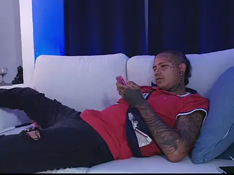 blackout9703 online show from February 2026 02:12:02 PM