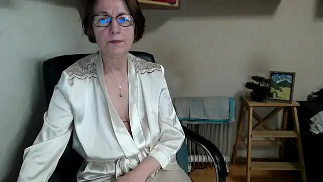 katemodel online show from May 2026 06:32:03 AM