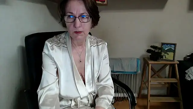 katemodel online show from May 2026 06:43:02 AM
