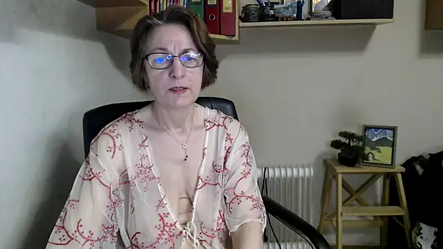 katemodel online show from May 2026 07:15:01 AM