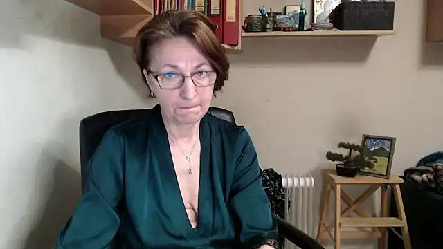 katemodel online show from May 2026 06:54:02 AM