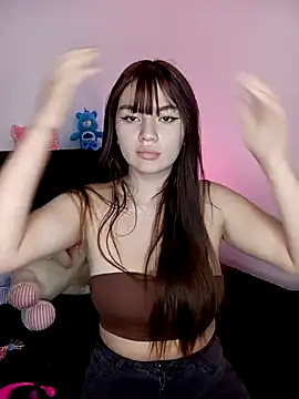 Snapshot of angel_naturall chatting on February 2026 03:00:02 AM angel naturall online show from February 2026 03:00:02 AM