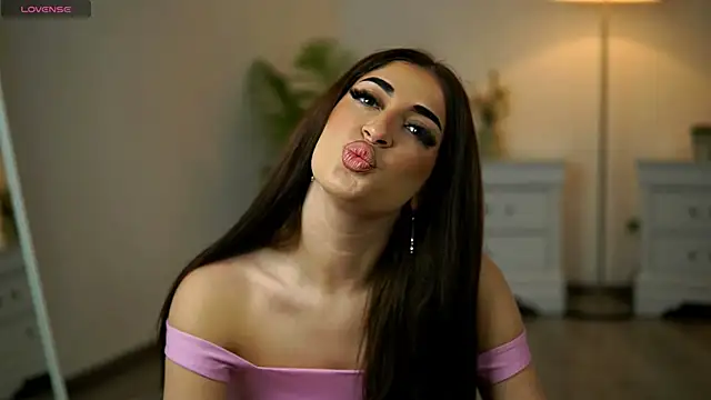 Snapshot of KassidyVibe chatting on April 2026 02:56:01 AM KassidyVibe online show from April 2026 02:56:01 AM