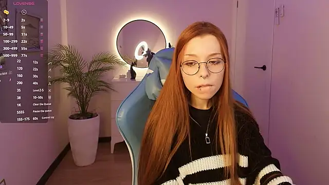 PinkAn8el online show from February 2026 02:43:02 AM